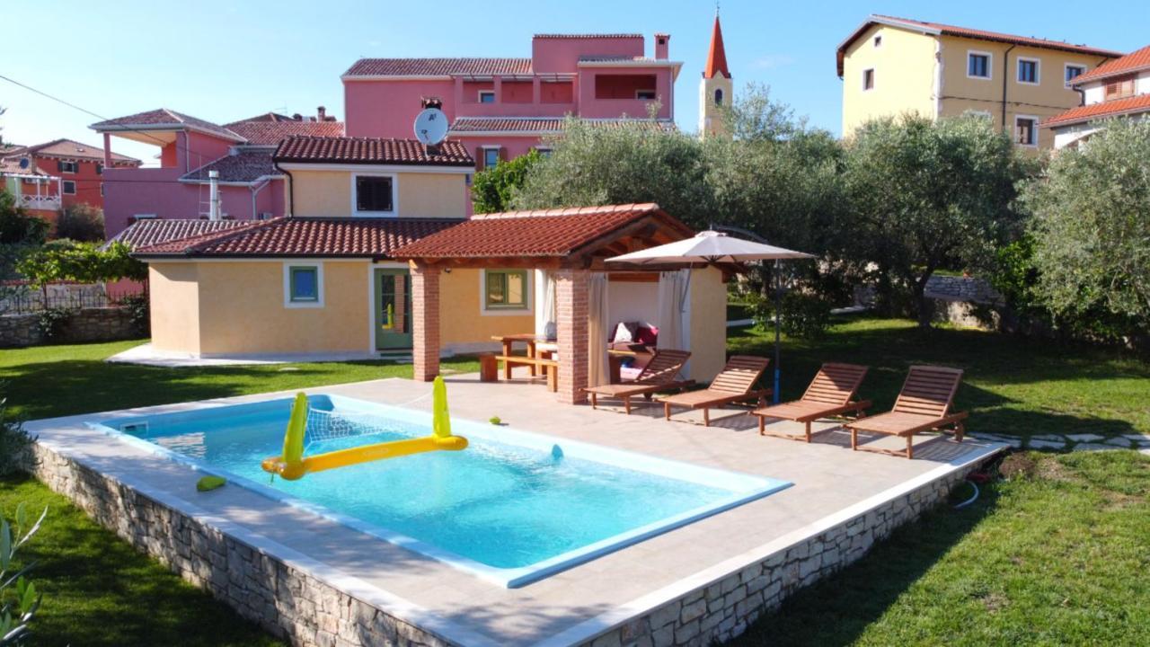Damjanic Holiday House Бртонигла Екстер'єр фото
