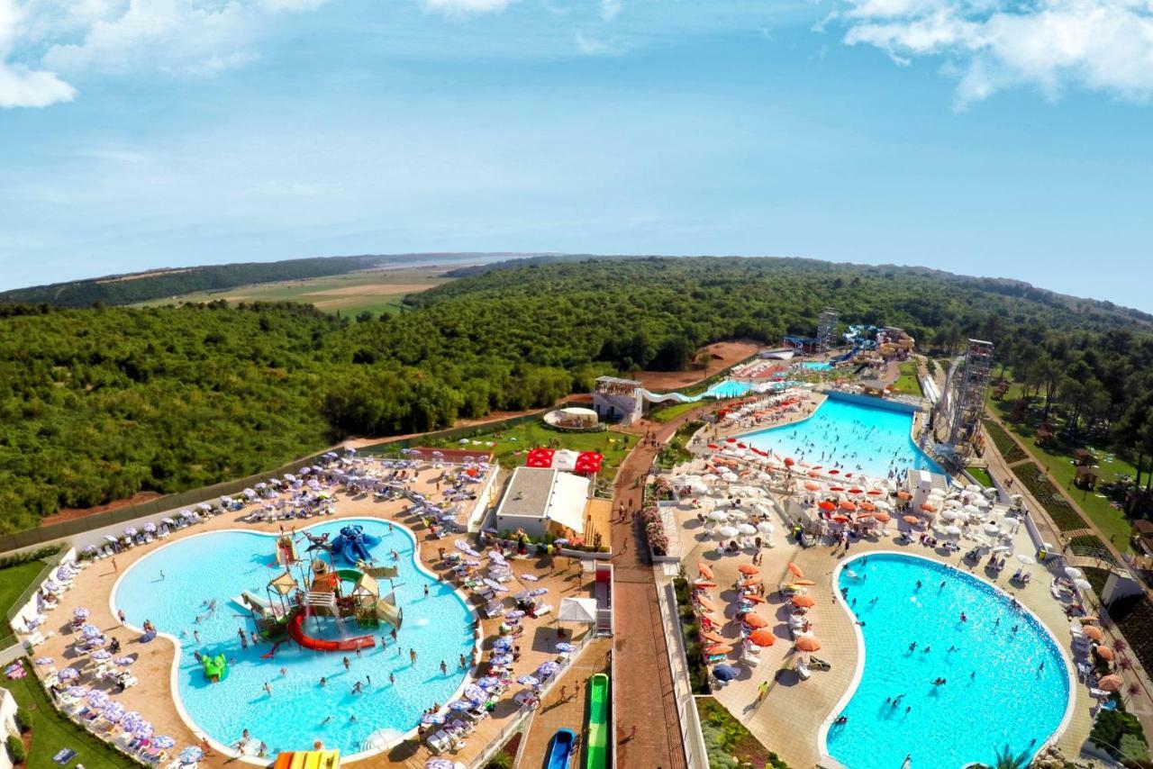Damjanic Holiday House Бртонигла Екстер'єр фото
